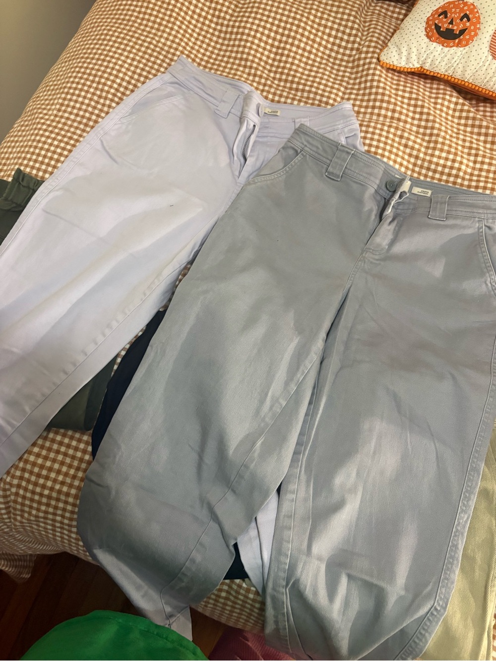 A new day size 4 pants